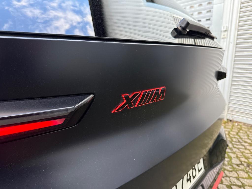 BMW XM