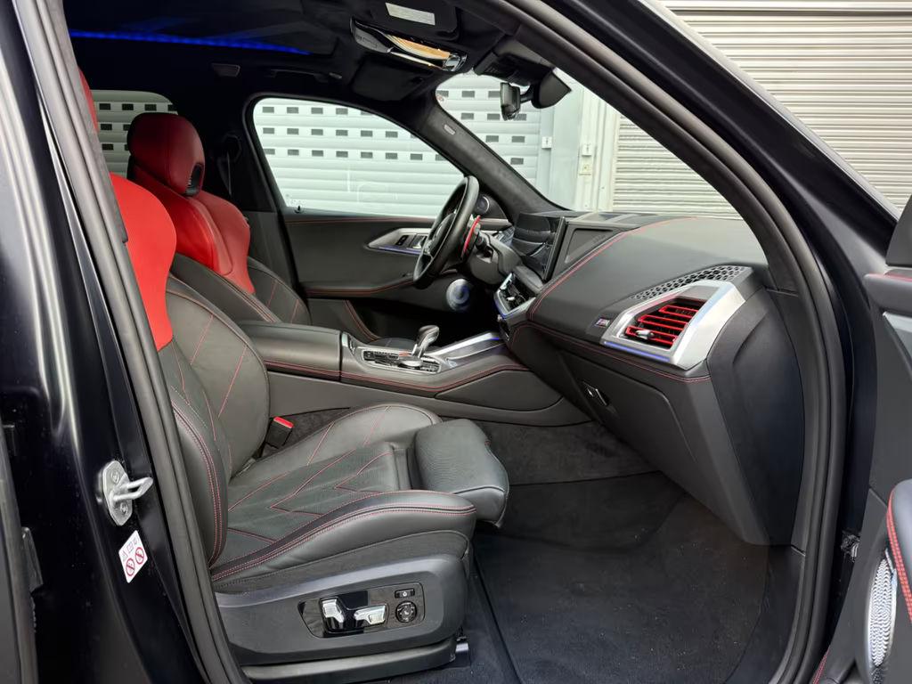 BMW XM