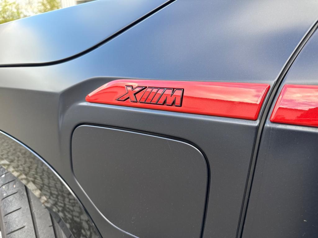 BMW XM