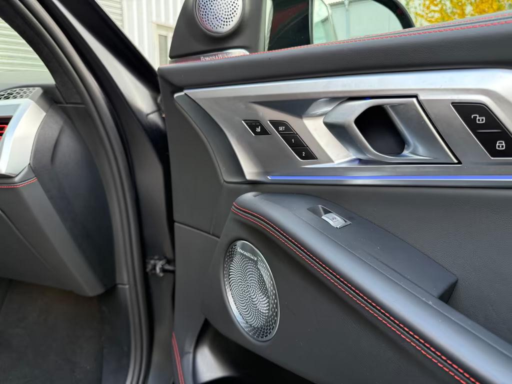 BMW XM