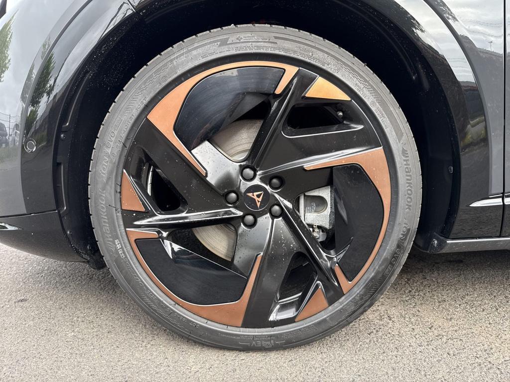 Cupra Tavascan