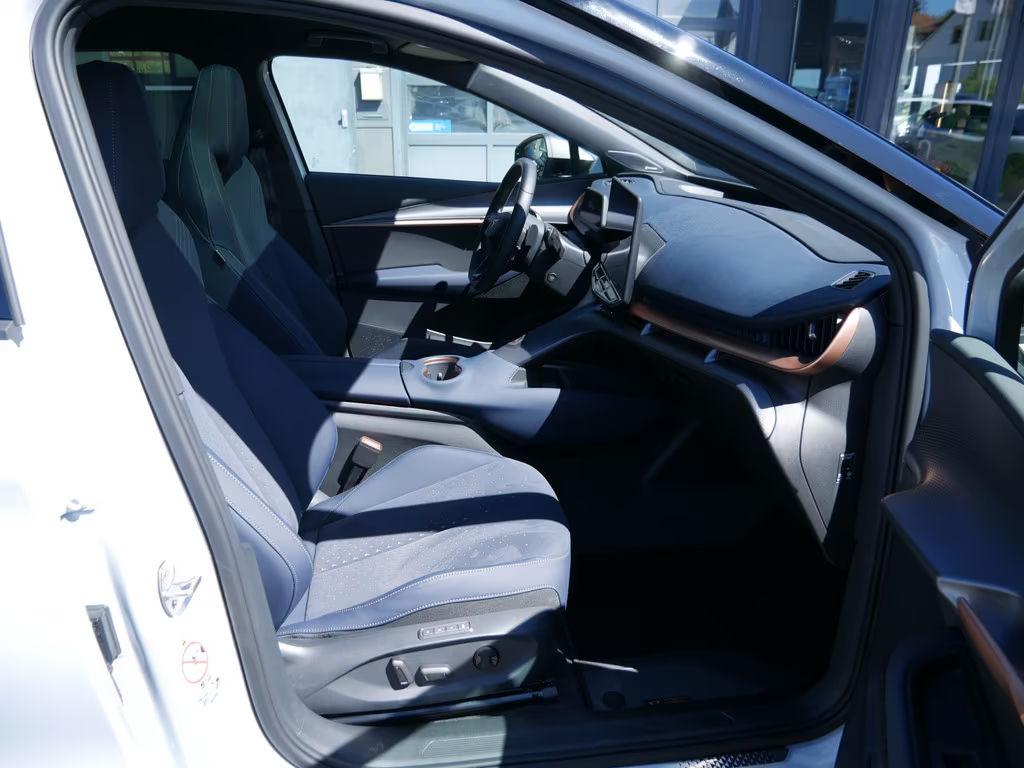 Cupra Tavascan