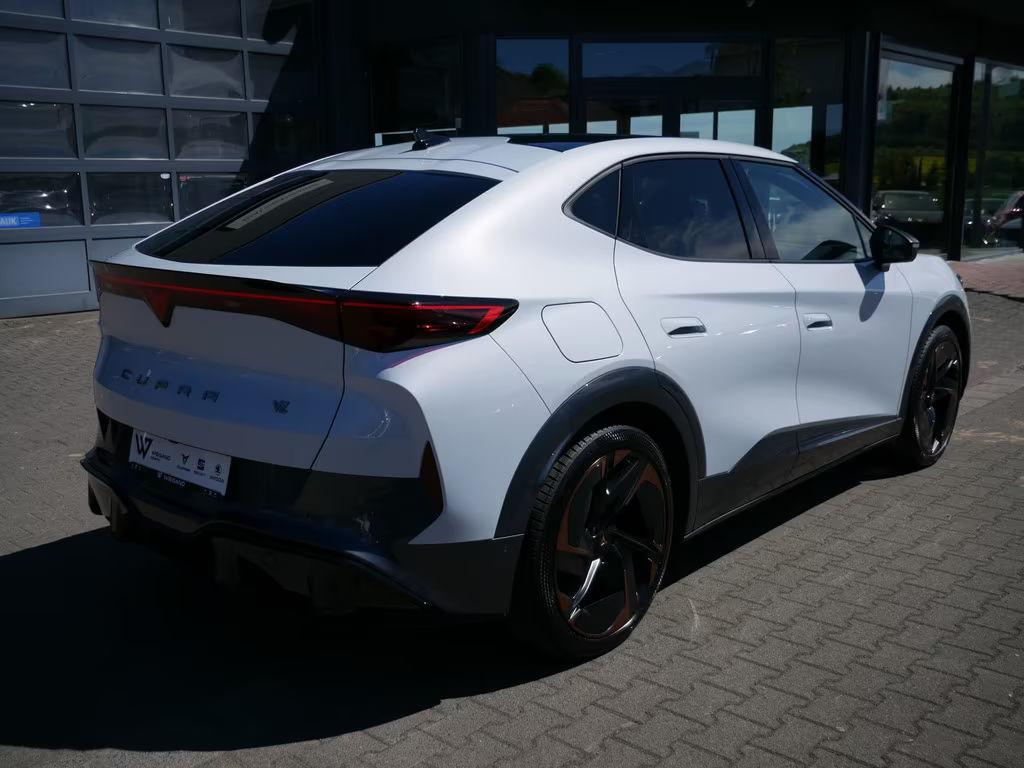 Cupra Tavascan