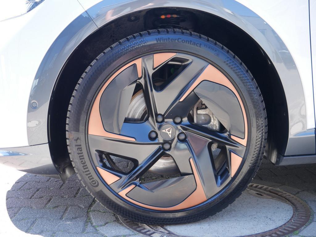 Cupra Tavascan