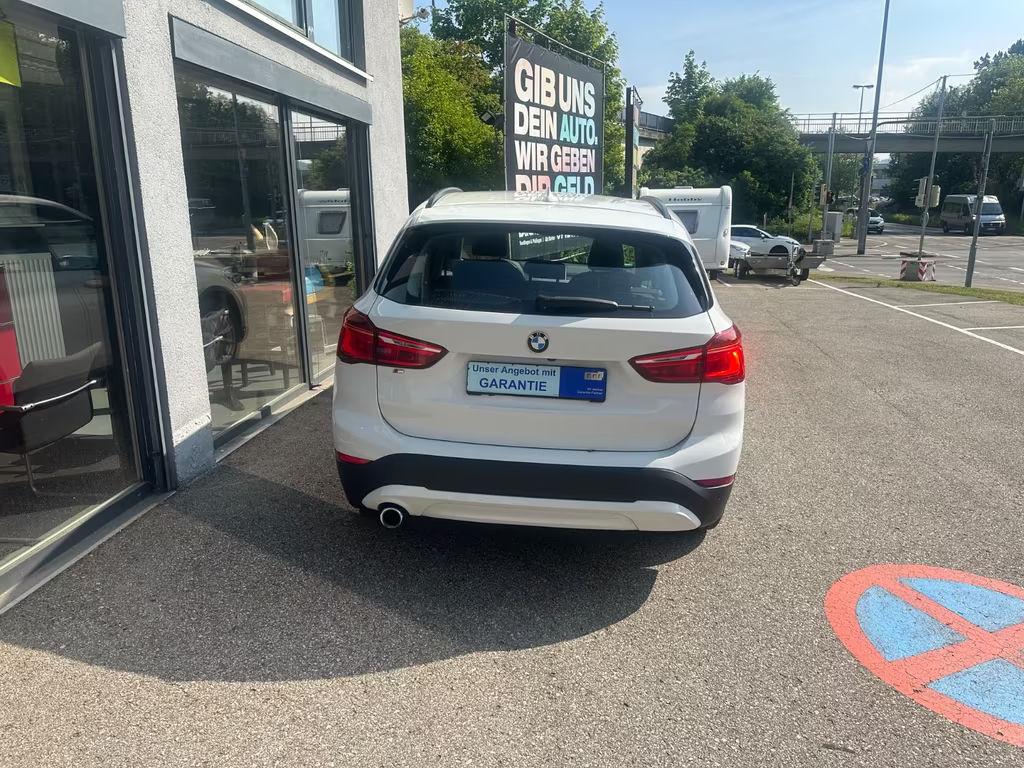BMW X1