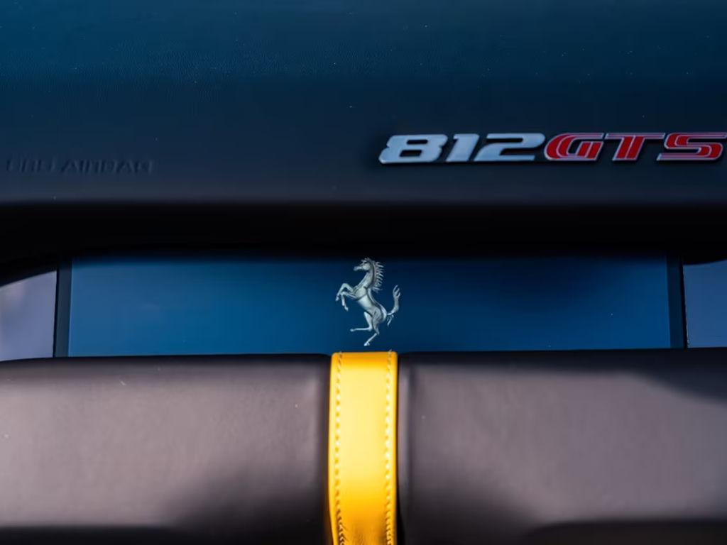 Ferrari 812