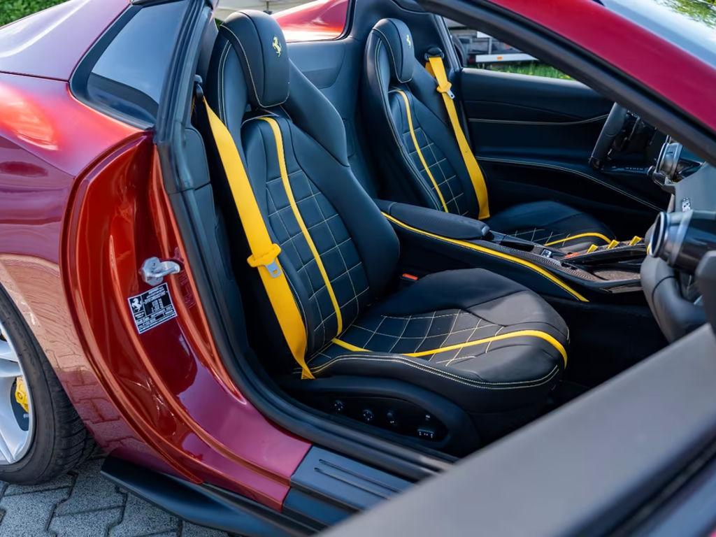 Ferrari 812