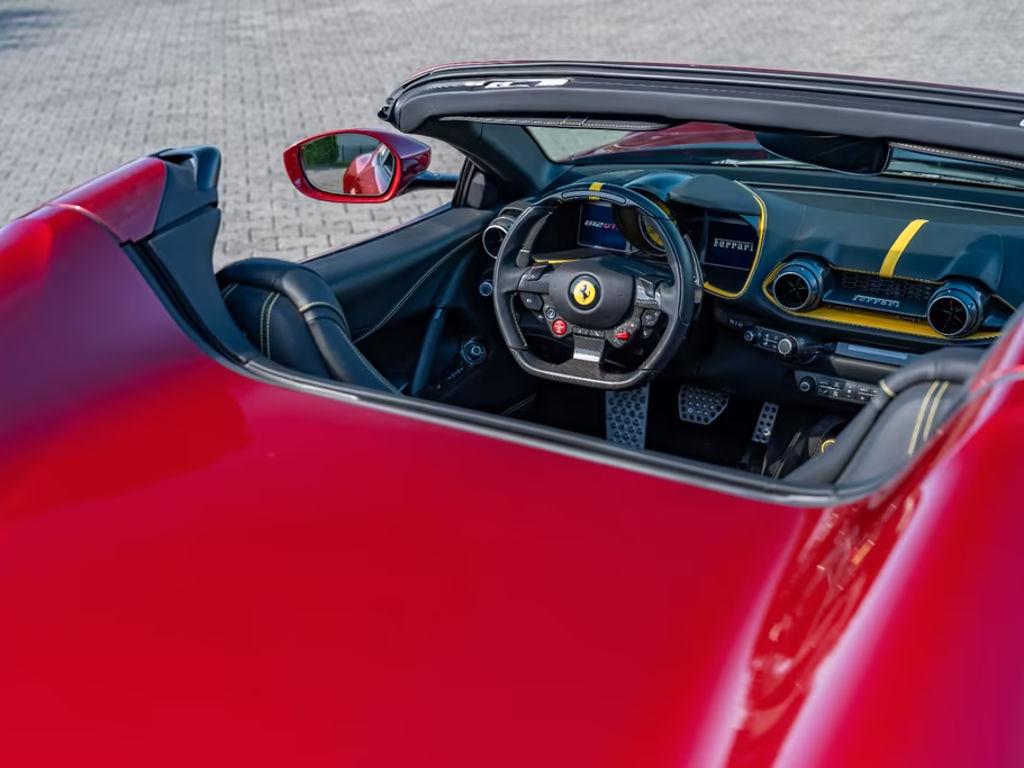 Ferrari 812