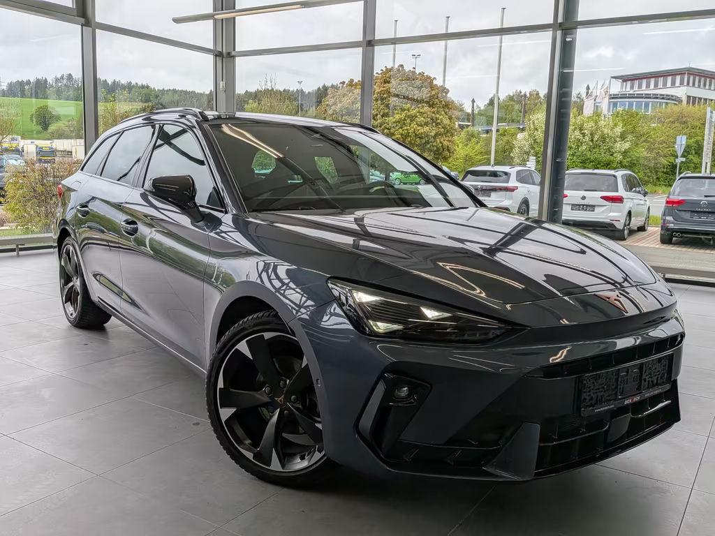 Cupra Leon 2025 Benzine