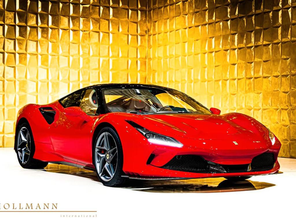 Ferrari F8 2022 Benzine