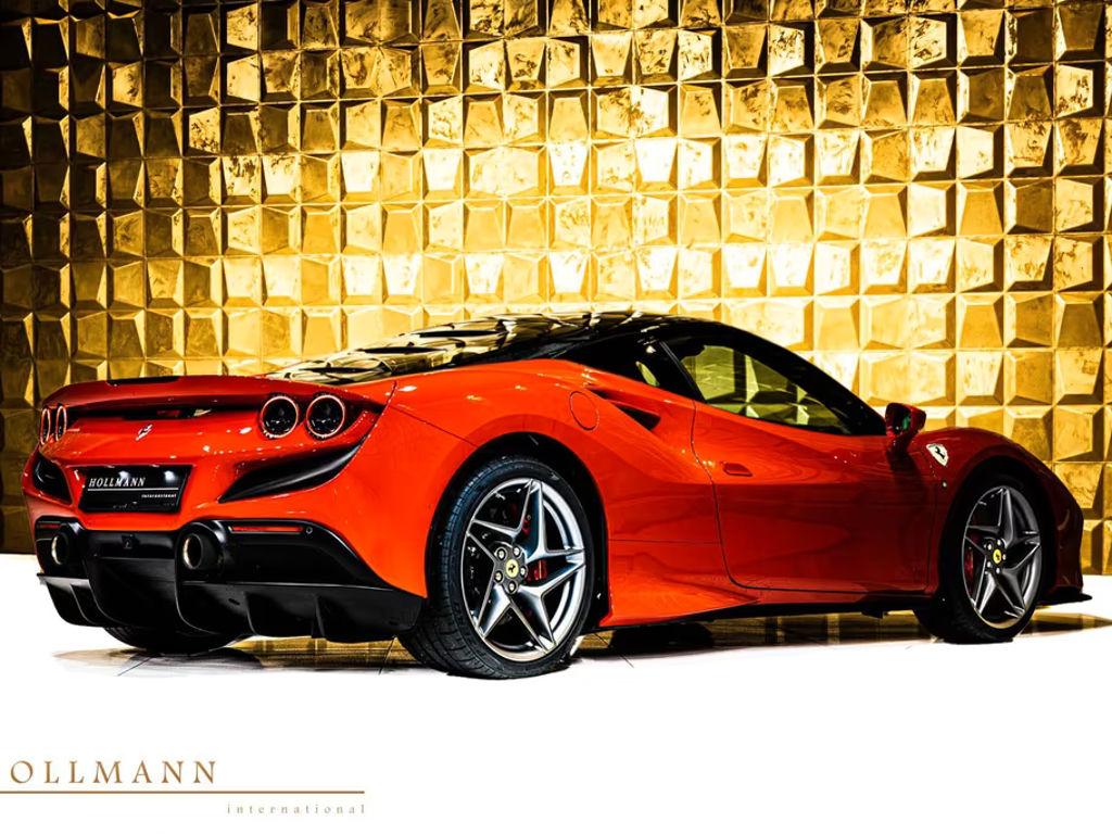 Ferrari F8
