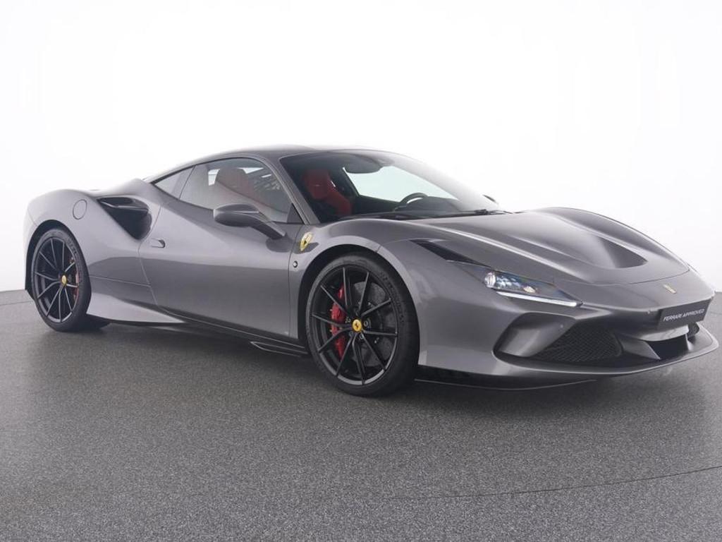 Ferrari F8