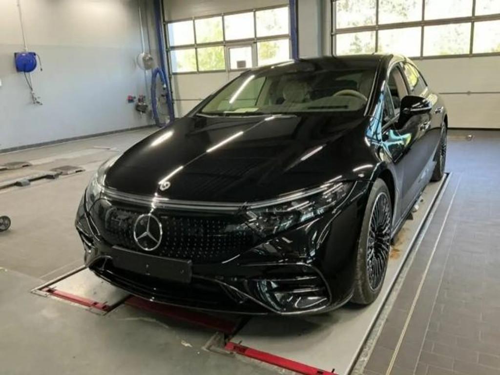 Mercedes-Benz EQS