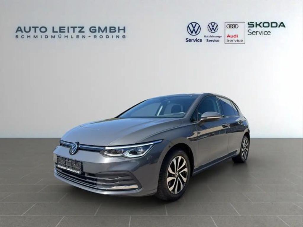 Volkswagen Golf 2023 Benzine