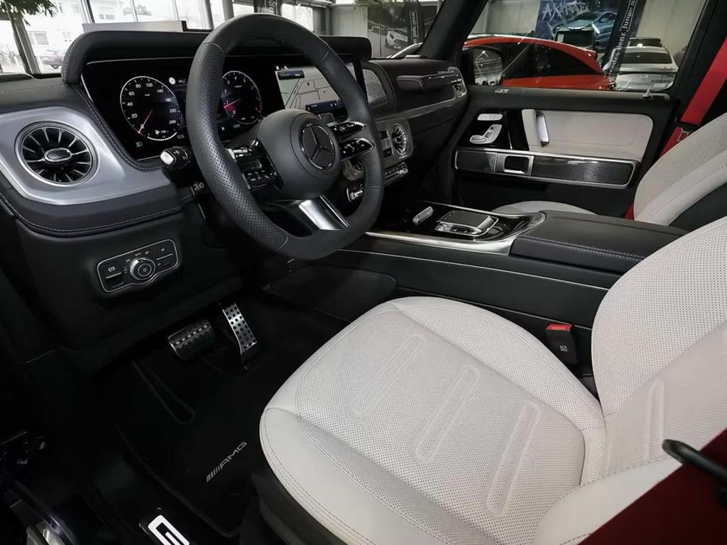 Mercedes-Benz G-Klasse