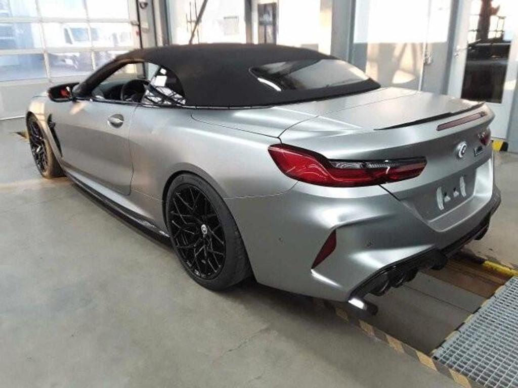 BMW M8