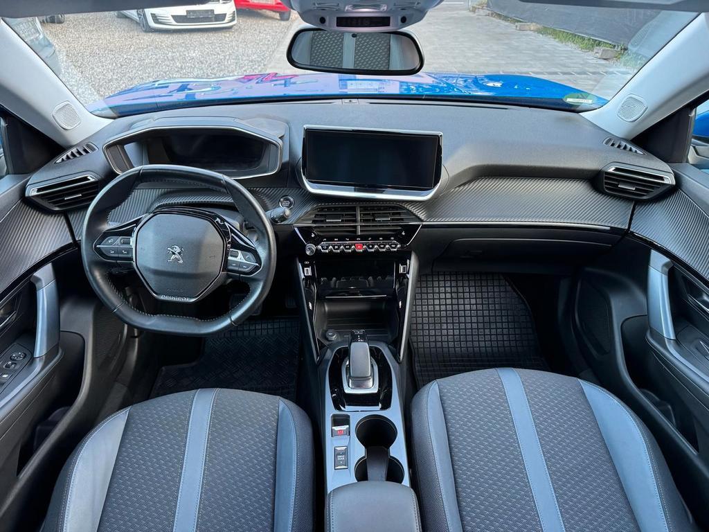 Peugeot e-2008