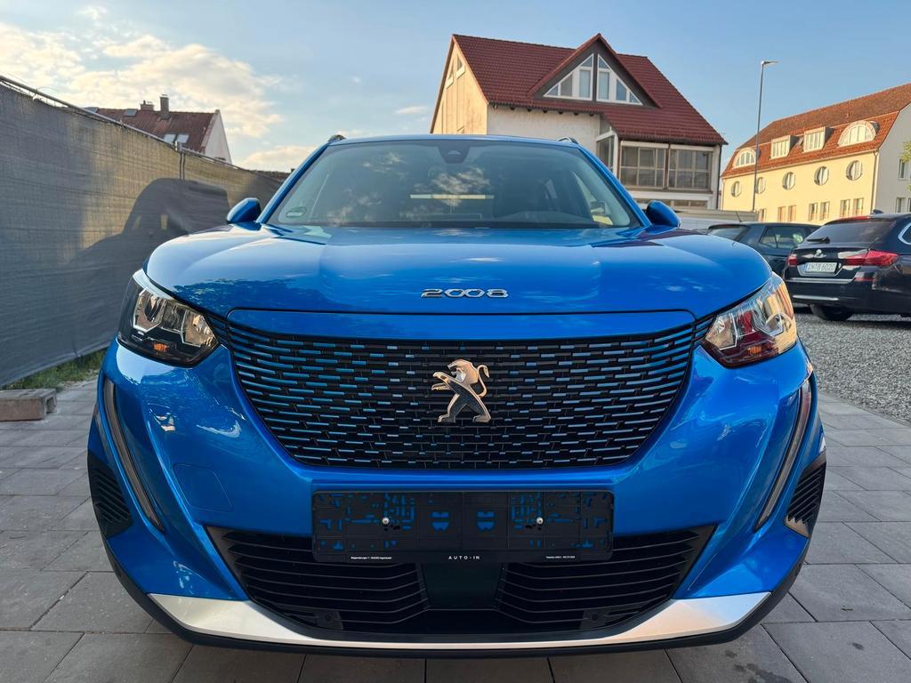 Peugeot e-2008