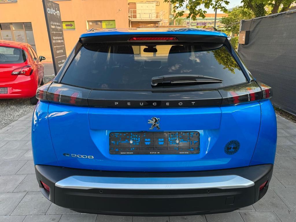 Peugeot e-2008