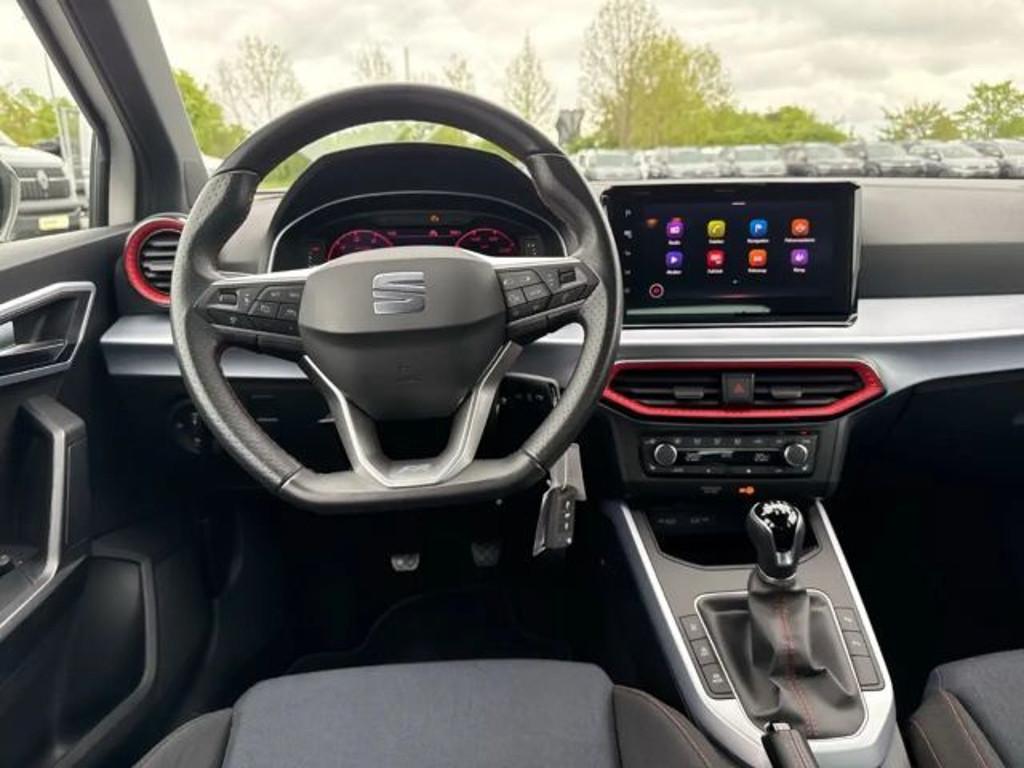 Seat Arona