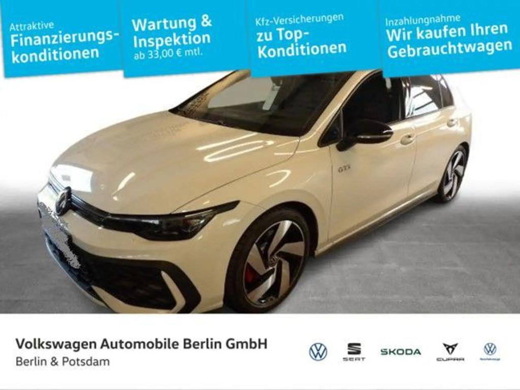 Volkswagen Golf 2024 Benzine