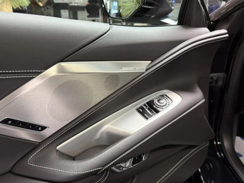 Corvette C8