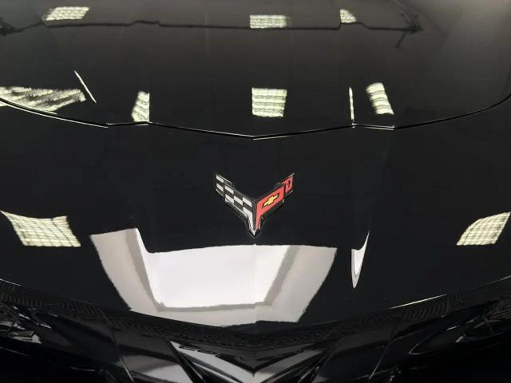 Corvette C8