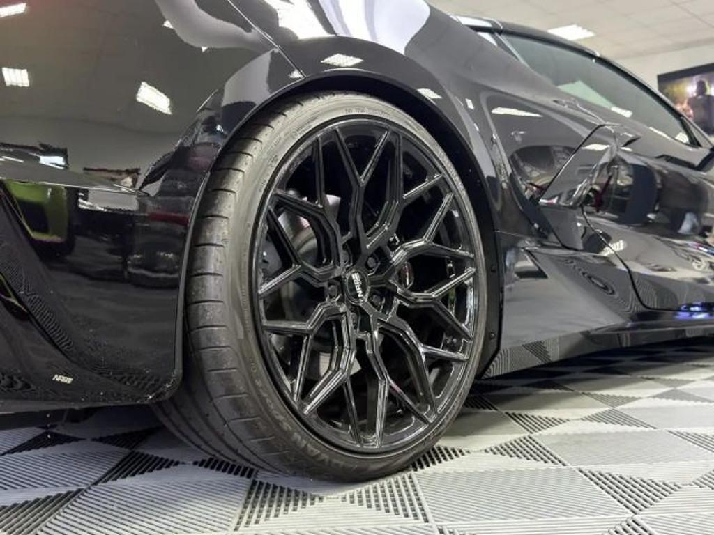 Corvette C8