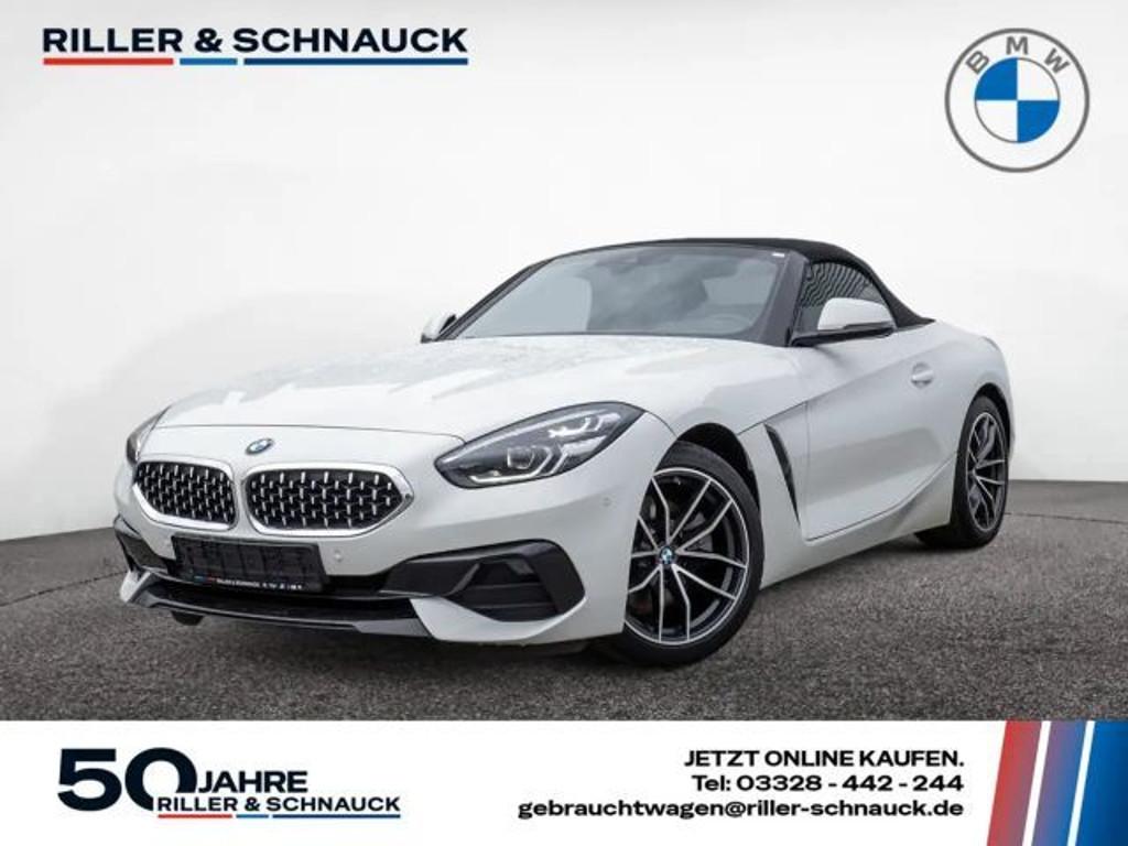 BMW Z4 2022 Benzine