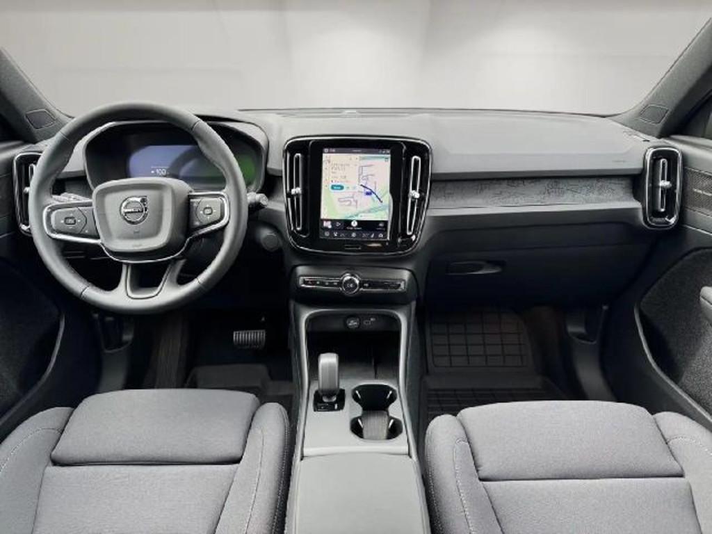 Volvo EX40