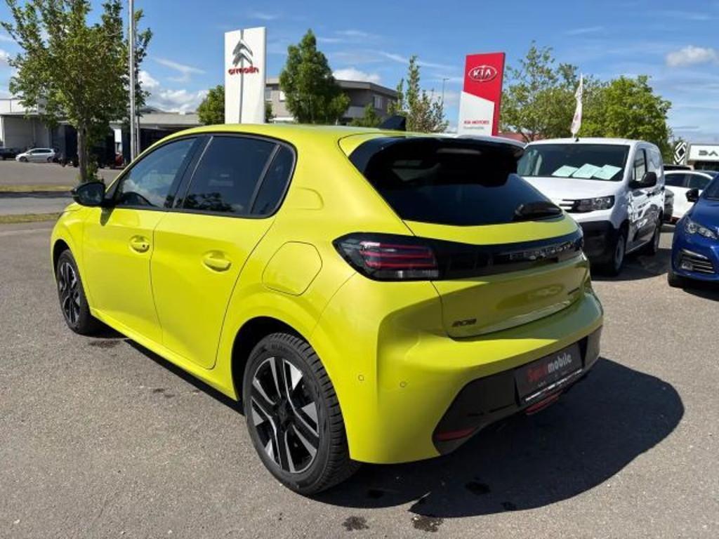 Peugeot e-208
