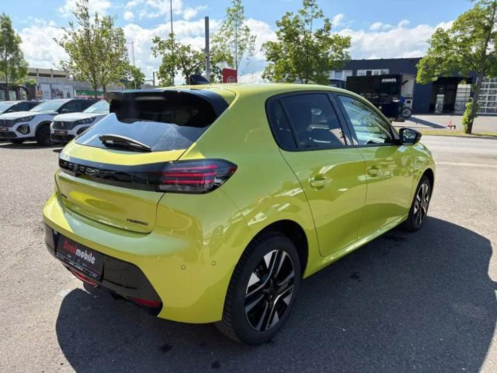 Peugeot e-208