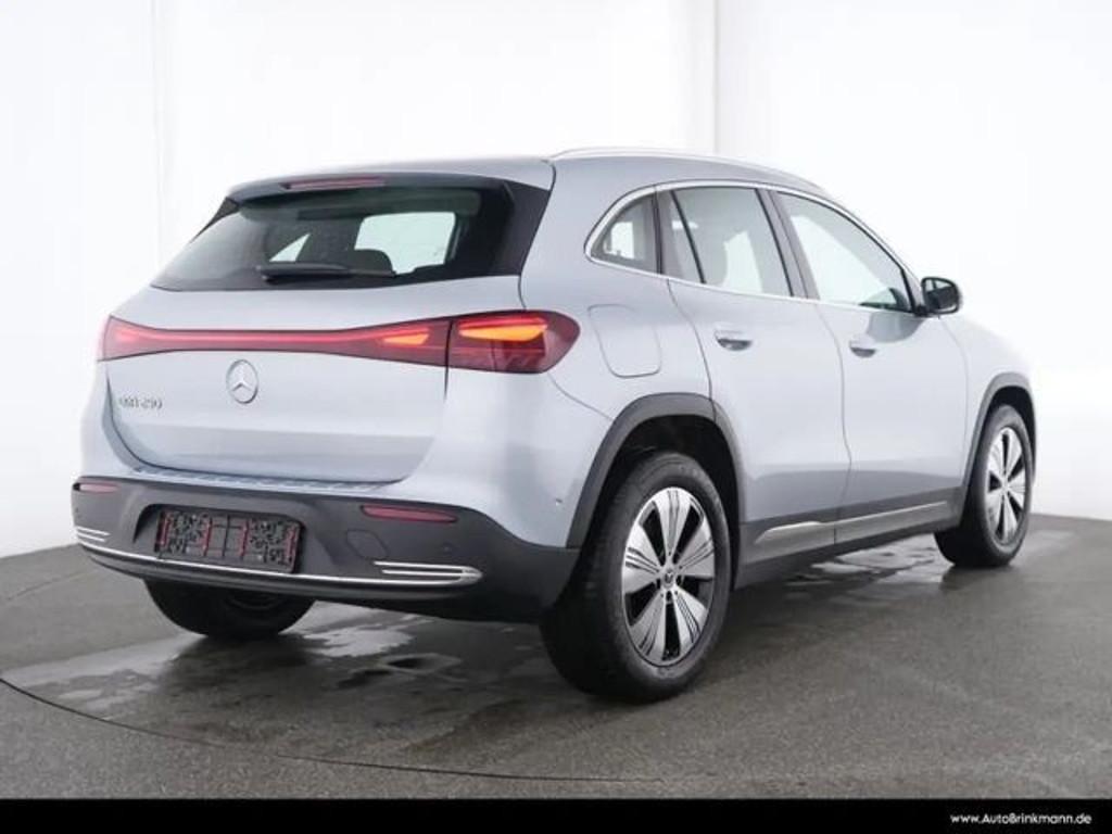 Mercedes-Benz EQA
