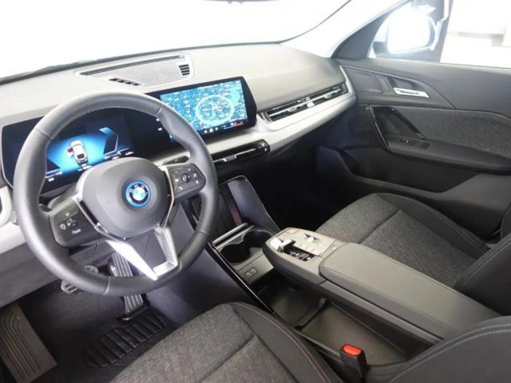 BMW iX2