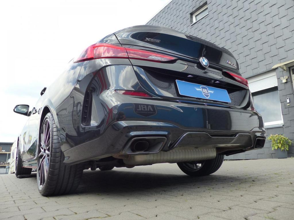 BMW M235