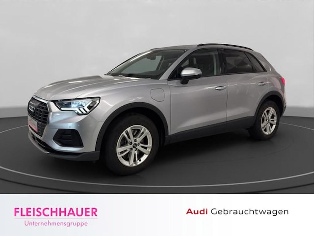 Audi Q3 2022 Hybride Benzine