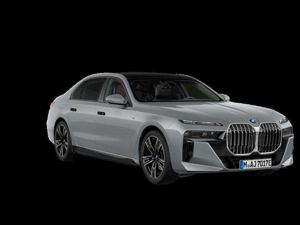 BMW i7