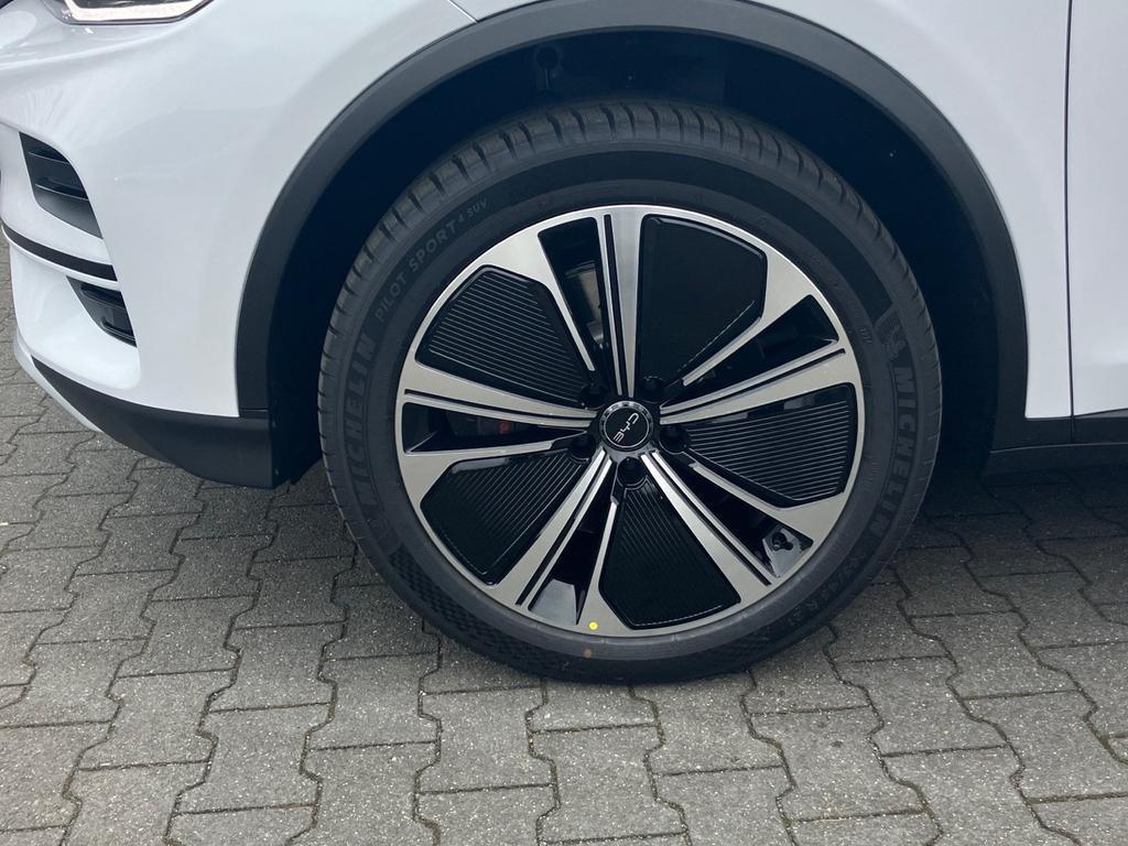 BYD Tang