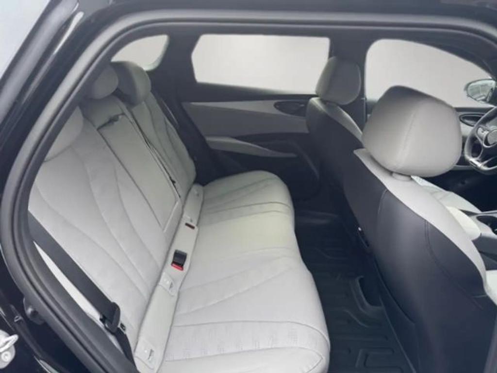 BYD Seal