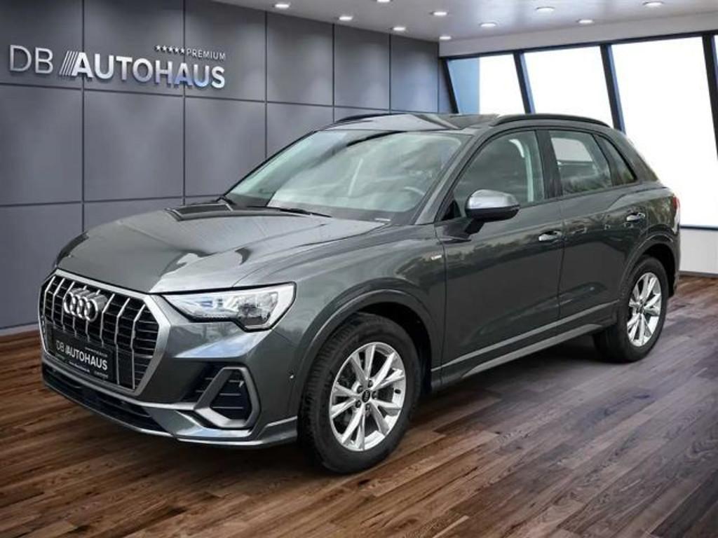 Audi Q3 2023 Benzine