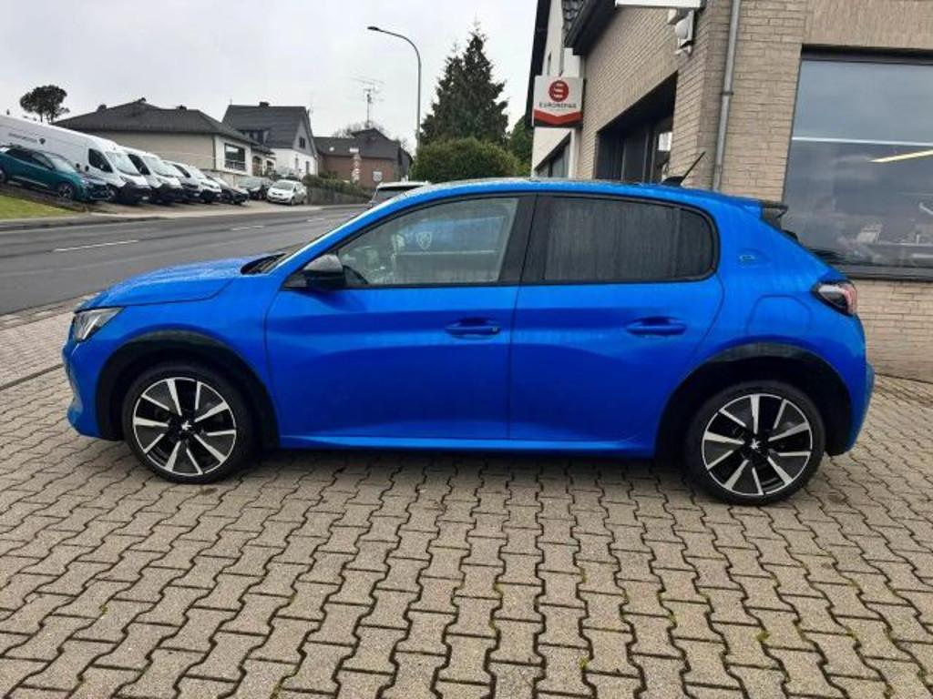 Peugeot e-208
