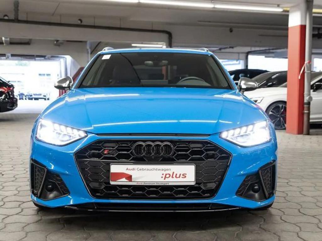 Audi S4
