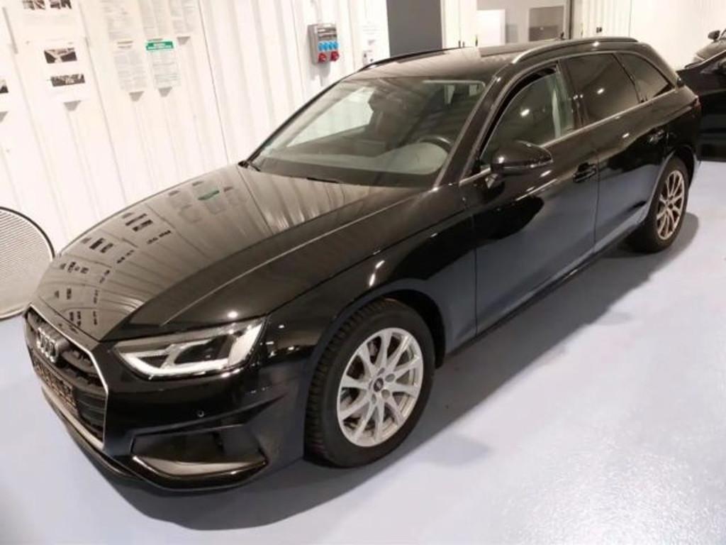 Audi A4 2022 Benzine