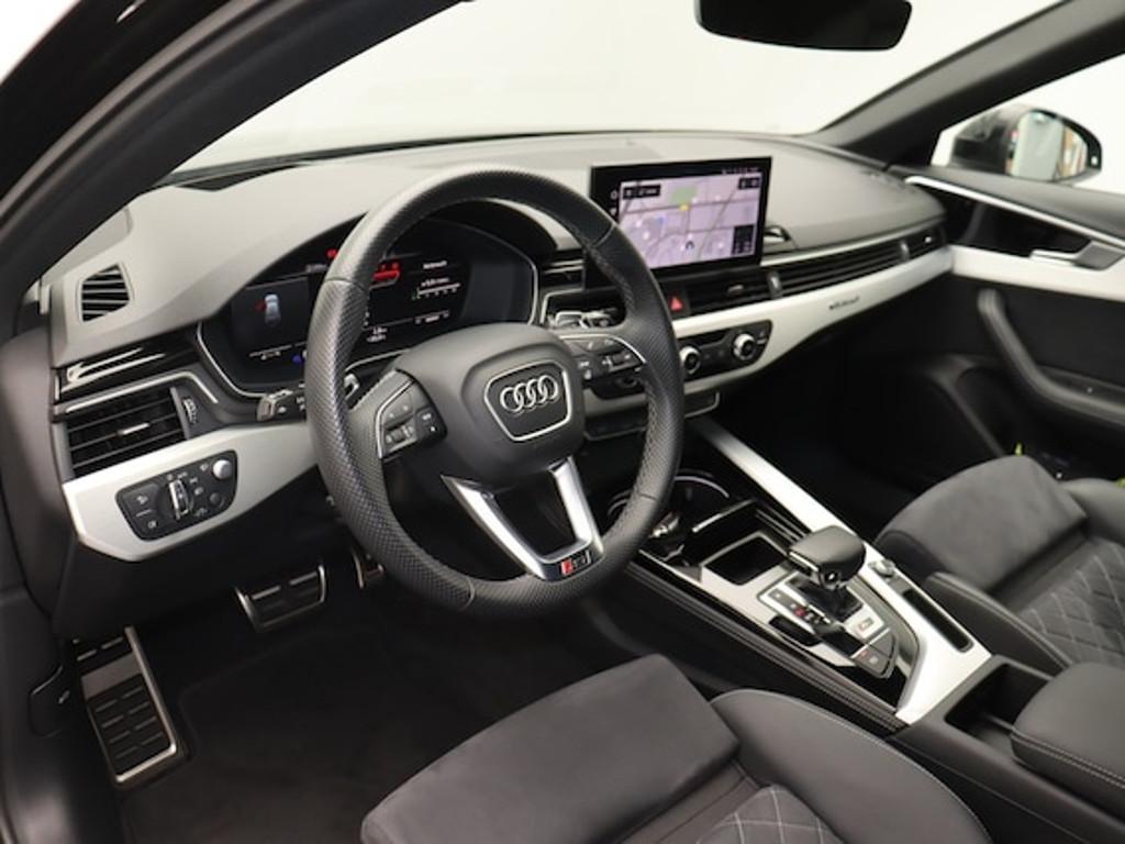 Audi RS4