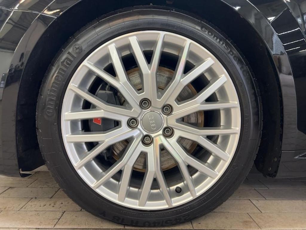 Audi TTS