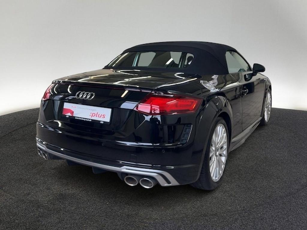 Audi TTS
