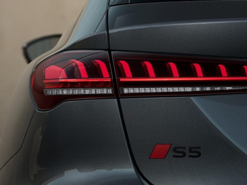 Audi S5