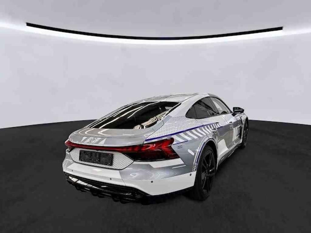 Audi RS e-tron GT