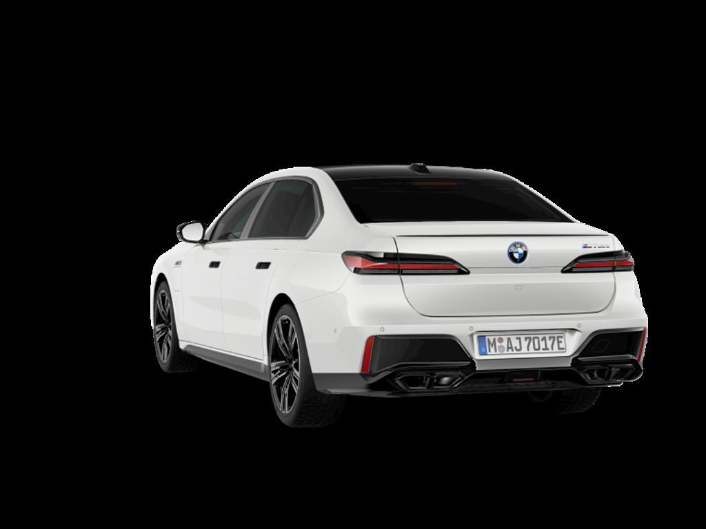 BMW M760