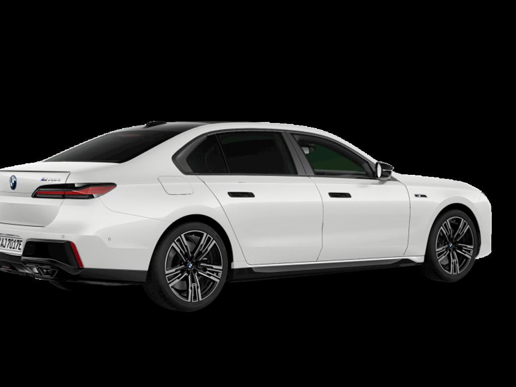 BMW M760